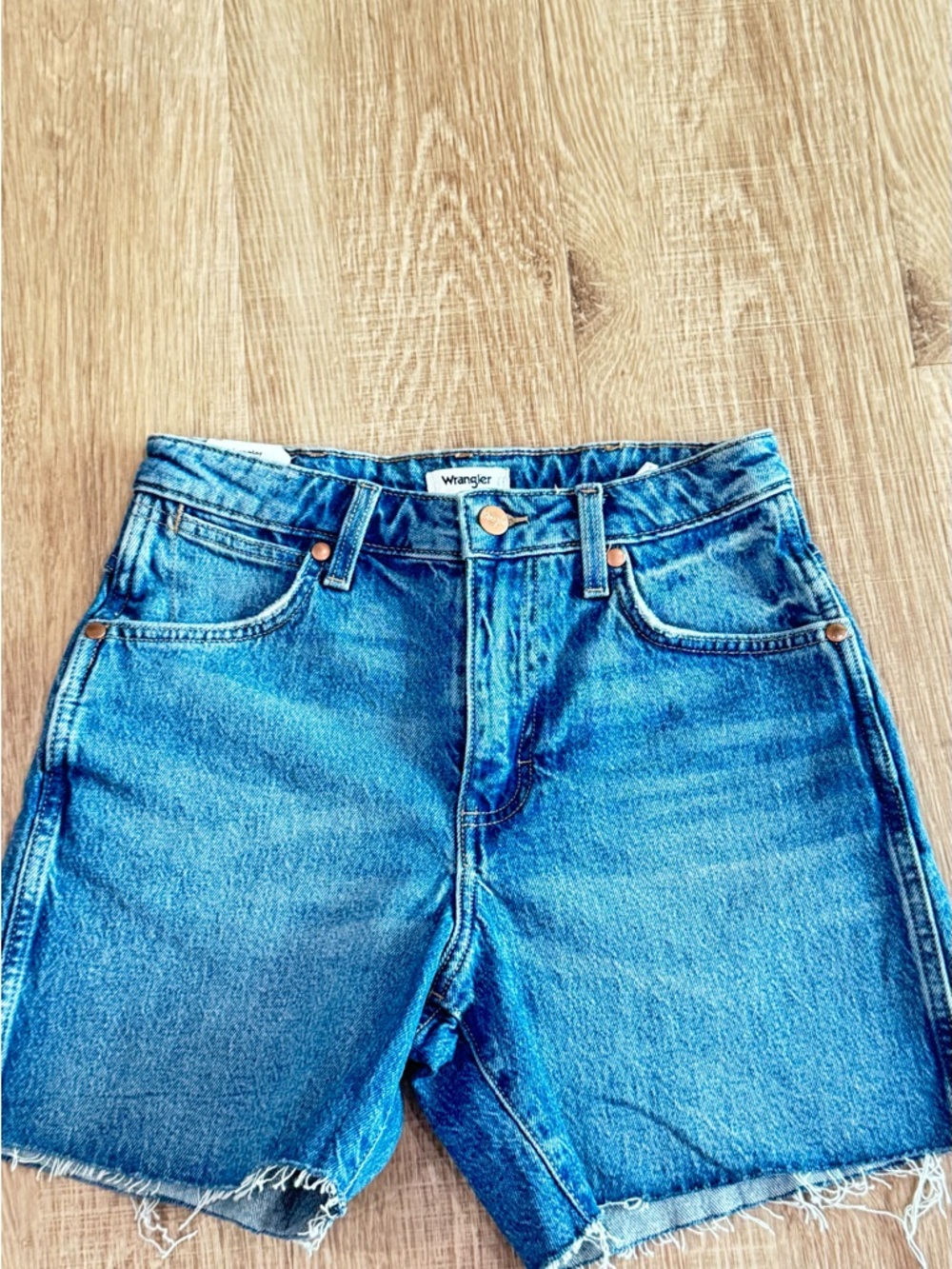 NWT Wrangler High Rise Cowboy Shorts